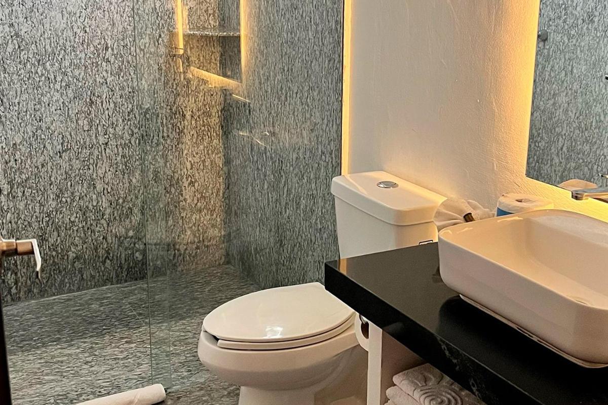 Los Picos Hotel & Suites Bucerías エクステリア 写真